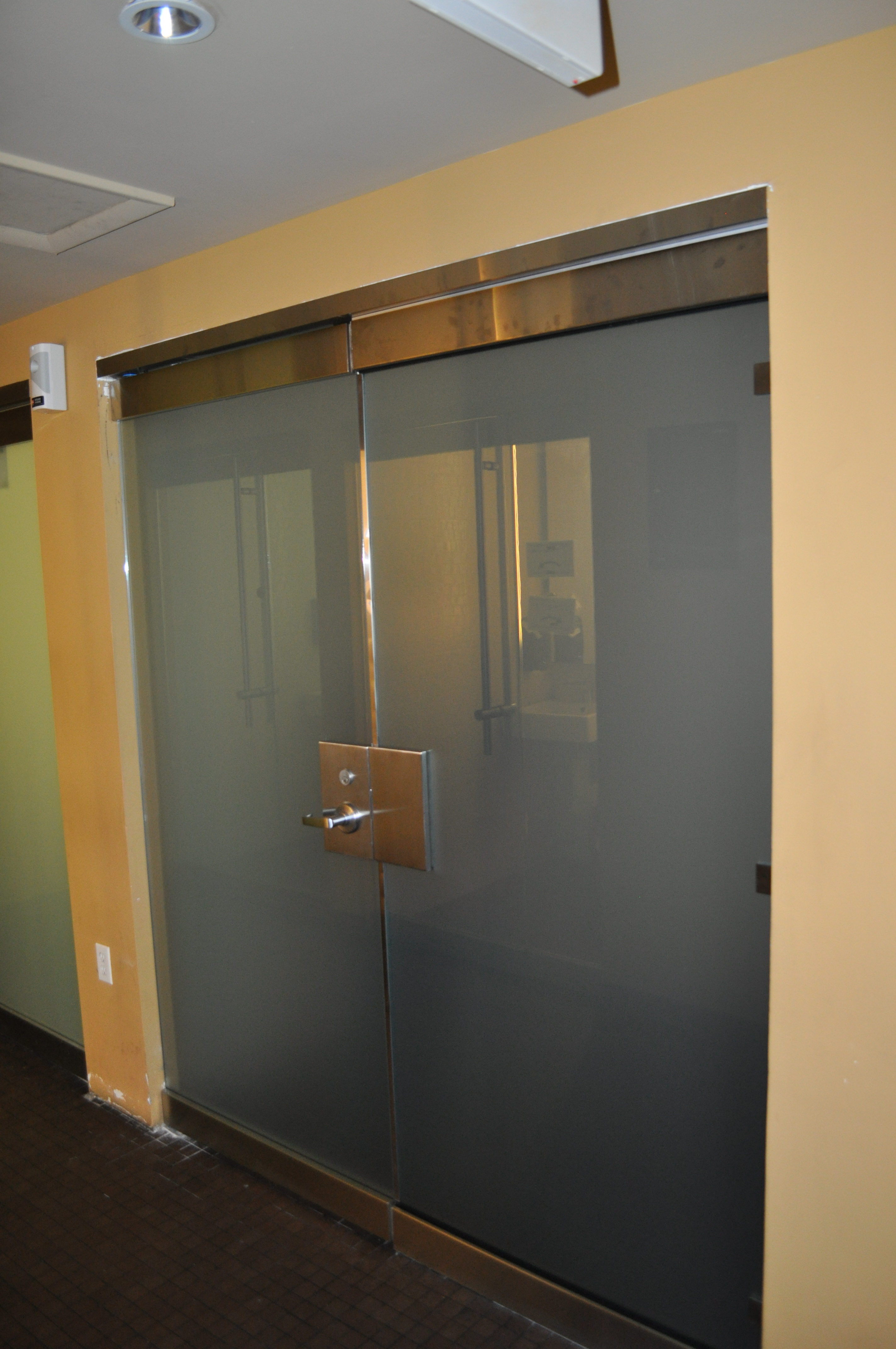 Glass Opaque